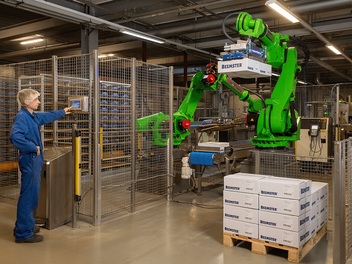 Productiemedewerker 1200X900 Medewerker Bedrijfsbureau